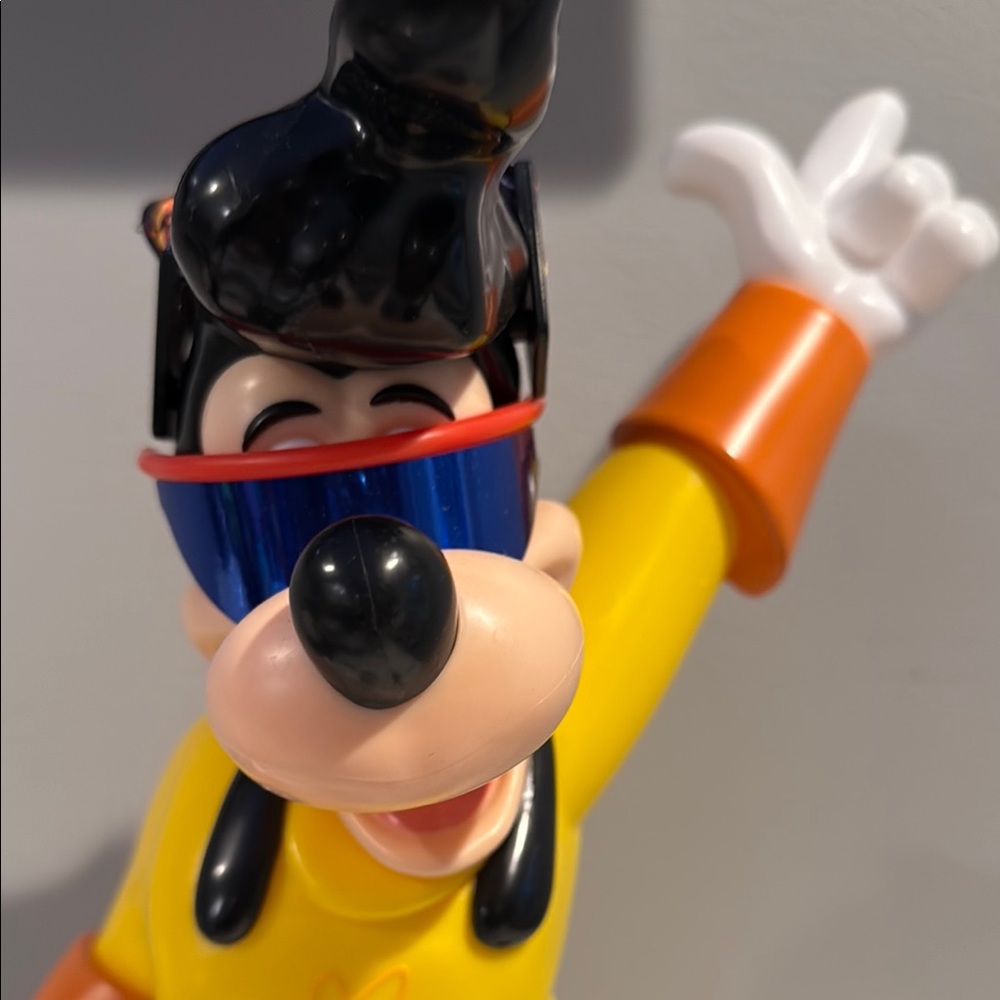 The Goody Movie Max as Powerline popcorn bucket - Picture 5 of 6